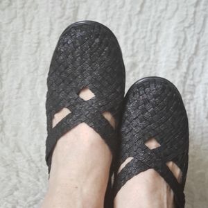 Bernie Mev Woven Elastic Slip-On Comfort & Style
